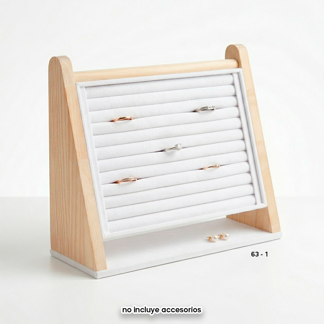 EXHIBIDOR N°63
