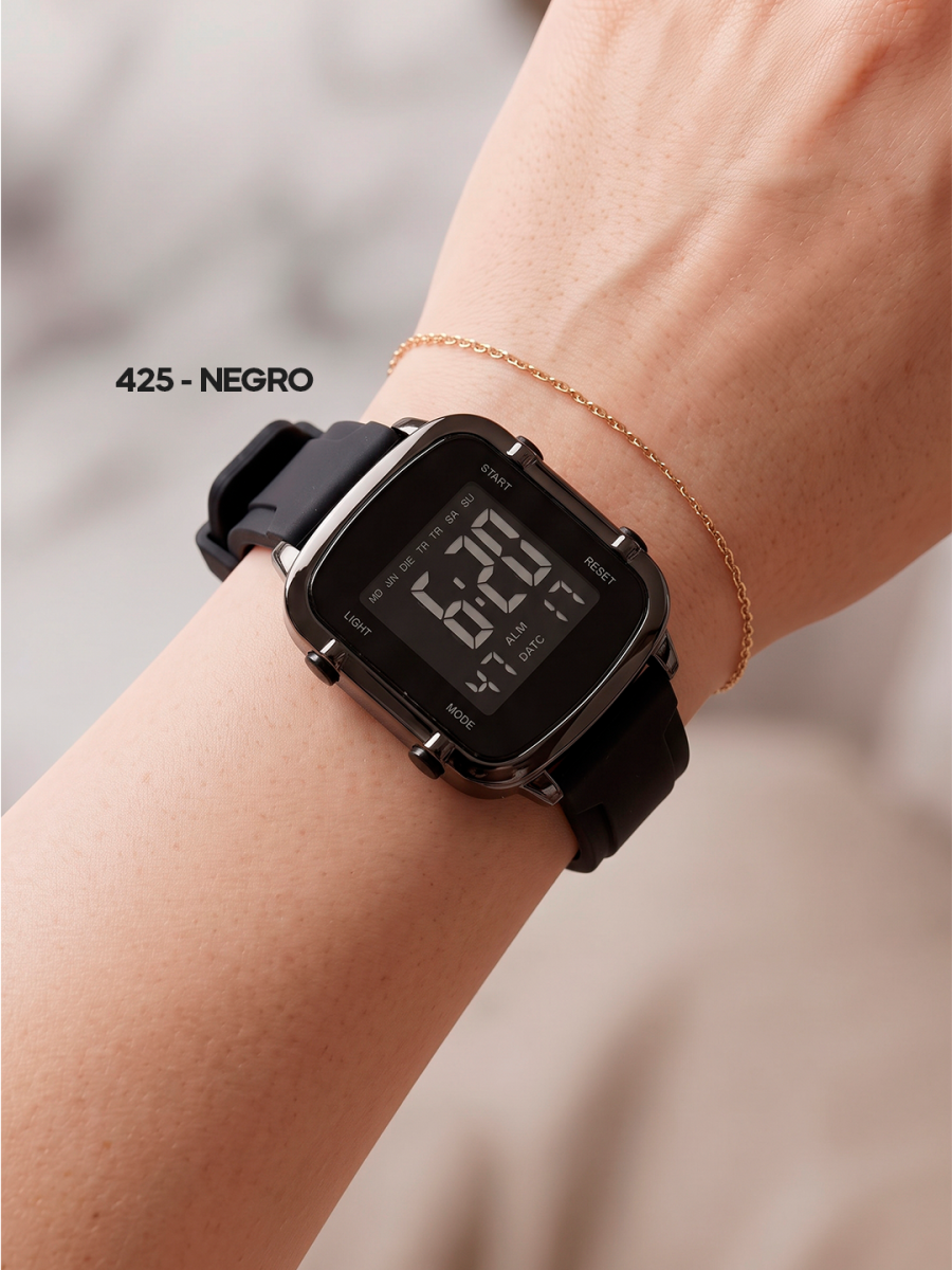 RELOJ N°425